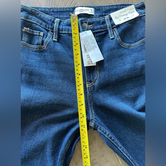 NWT Abercrombie & Fitch High Rise Vintage Flare Jeans Dark Wash size‎ 4R / 27​ - Picture 12 of 15